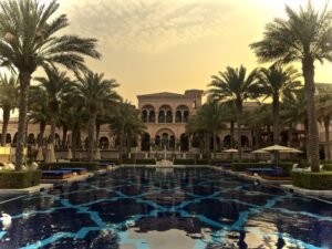 Pool Und Hotel Zur Golden